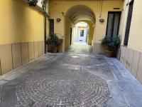 Duomo 2 min a piedi - 95mq Designer con Posto Auto Privato Incluso Aria Condizionata - B&B Milan