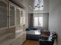 3-Room Flat near Shelter, Demiivska Metro & Bus Station - Chambres d'hôtes Kiev