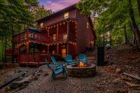Quiet mornings and golden hour views welcome to our woodland sanctuary Deer Watch Retreat - B&B Ellijay