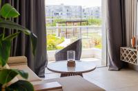 Apartamento moderno en Serena del Mar con balcón. Ideal para familias y grupos - Chambres d'hôtes Carthagène