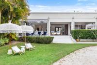Quintessential Noosa Waterfront Home Heated Pool - B&B Neusa Vale