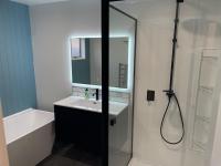 Prime location, Modern Family living - B&B Distretto di Queenstown