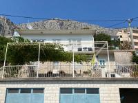 Apartment Luka, Seaview with Terrace and Balcony - Up to 6 Guests - B&B Omiš