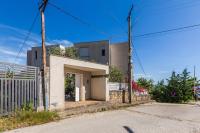 Blue Bay Sea View Apartment with Free Parking by PikHost - B&B Dhërmi