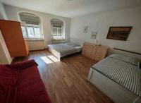 Monteurunterkunft Schützenhaus Leisnig - B&B Leisnig