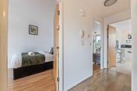E&Co Stays Luxury 2 Bedroom Apartment with Parking - Chambres d'hôtes Birmingham