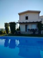 Serenity Horizon Villa - Chambres d'hôtes Theológos