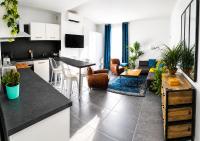 Beautifully Bright Apartment in Old Town Saint-Tropez - B&B Saint-Tropez
