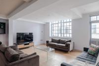 Clerkenwell 3-Bed Apartment - Lift - Sleeps 8 - B&B London