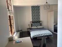 Chambre située au cœur de Mons avec SDB privée - B&B Mons