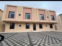 غرفة وصالة بتصميم راقي - B&B Khobar