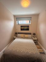 1 bedroom Studio on Ground Floor in Ealing near tube - Chambres d'hôtes Hanwell