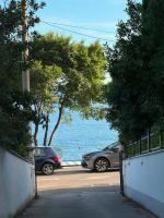 Apartman Sul Mare - B&B Cirquenizza