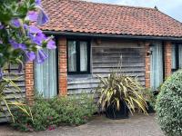 Old Field Barn Boutique B&B - Ferienwohnung Attleborough