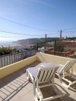 The best view over Nazare! Mar a Pedra Apartment - Ferienwohnung Nazaré