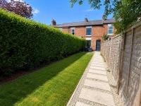 Cottage By Canal and Centre By Cheshire Escapes - B&B Chester
