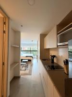 Suite moderna al lado de la Clínica Santa Fe - B&B Bogotá