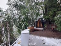 Domos el Avellano De los Pellines - Camino a Termas de Chillán - B&B Recinto