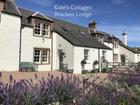 Kates Cottages Bracken Lodge - B&B Spott