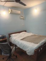 Studio met Queensize Bed