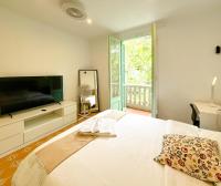 Classic Apartment Center Eixample - Bed and Breakfast Barcelona
