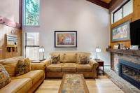 Escape to the lake for luxury amenities near Ski Run Marina & Heavenly - Chambres d'hôtes South Lake Tahoe