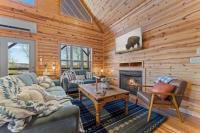 Jasper Cabin with Hot Tub, Fire Pit & Mtn Views - B&B Jasper