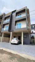 Casa Mira Homes AC Family premium Rooms with Lift access - B&B Kochi