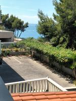 Appartamento con 2 Camere da Letto e Balcone