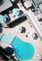 Stylish Private Studio at Club Tropical - Bed and Breakfast Port Douglas