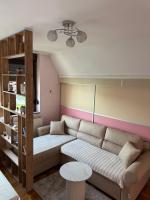 Apartment Meskovic 2 - Ferienwohnung Tuzla