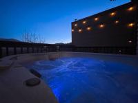 Heavenly View - Bear Themed Cabin, HotTub, Dog-Friendly, Near Gatlinburg - Chambres d'hôtes Gatlinburg