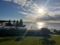 Bartletts Beach Break - B&B Bonny Hills