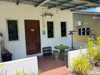Impiana homestay langkawi - B&B Pantai Cenang