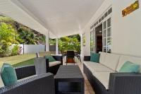 Moorea Mahana house with Private Canal to Lagoon - Bed and Breakfast Maraa
