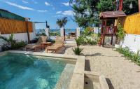 Anna's Beach House - luxury private beachfront villa - Chambres d'hôtes Gili Air