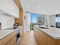 2 BR Panoramic Gold Coast Views - Luxury High-Rise - B&B Gold Coast