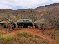 Ntsinini Trout & Leisure Farm - B&B Waterval Boven