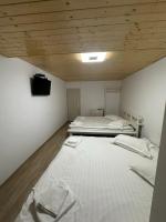 Camera Quadrupla con Bagno Privato 