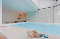 Joy Homes And Pool Nimman - Bed and Breakfast Chiang Mai
