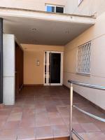 Beachside Apartment with Private Parking & Nature Views - Chambres d'hôtes l'Abella
