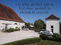 La Grange, gîte classé, 300m du canal & vélo-route, 2km du centre de Dole - Chambres d'hôtes Dole
