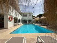 Casa Holandaluzas Marbella near Beach, with salt water Pool and private parking - B&B Marbella