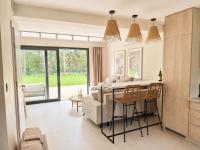Przytulny domek Ibiza nad Jeziorem Niesłysz - B&B Niesulice
