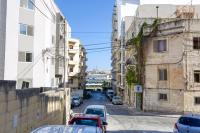 Central Sliema 3BR home with Terrace Steps from the Sea - B&B Sliema