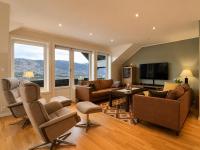 Beautiful penthouse centrally located in Geilo, stunning views - Bed and Breakfast Geilo