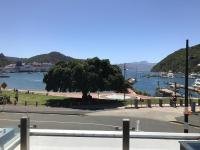 Picton Waterfront Oxley's Luxury Apartment - B&B Picton