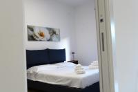 Studio with Sofa Bed