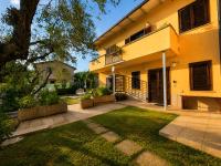 Casa Lago Blu - A Due Passi Dal Lago - ItalyWeGo - B&B San Feliciano