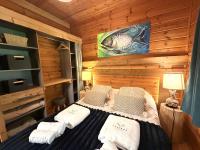 LE FISHING LODGE Chalet en bois avec bain nordique - Chambres d'hôtes La Bresse